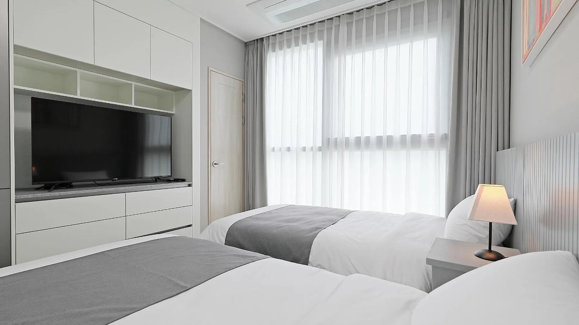 Elmomento Sasang Aparthotel Busan