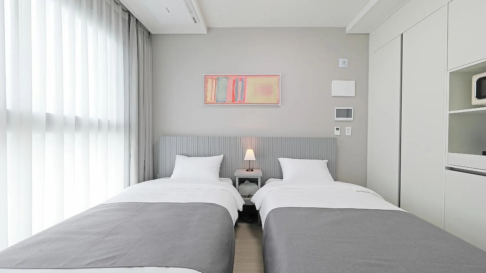 Elmomento Sasang Aparthotel Busan 0*,  South Korea